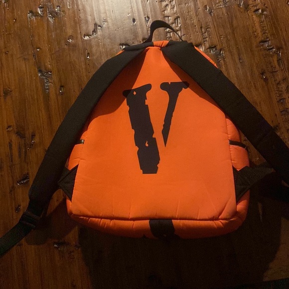 Vlone backpack - Picture 2 of 3